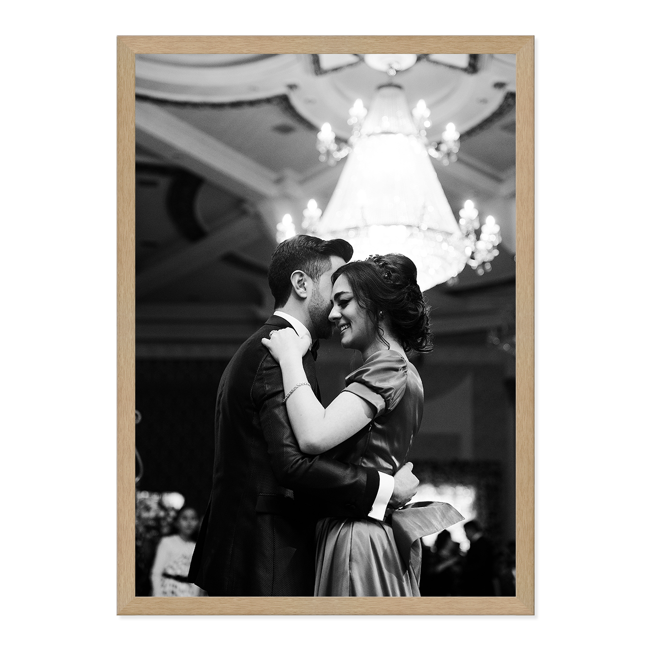 Linear A2 Picture Frame – Contemporary Timber-Style for Art, Photography & Documents