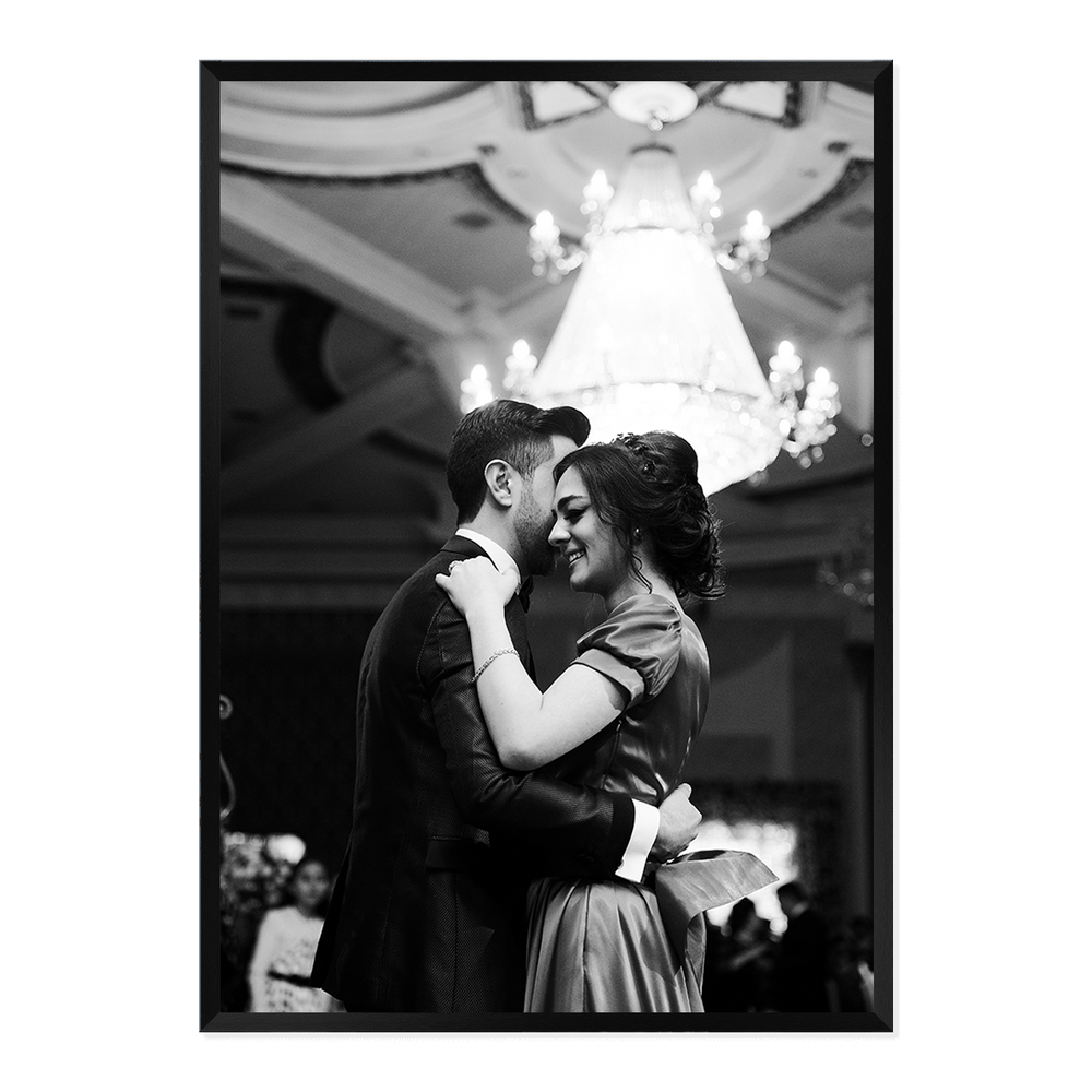 McKenzie & Whittingham Black A1 Picture Frame - Elegant Finish for Posters & Wall Art