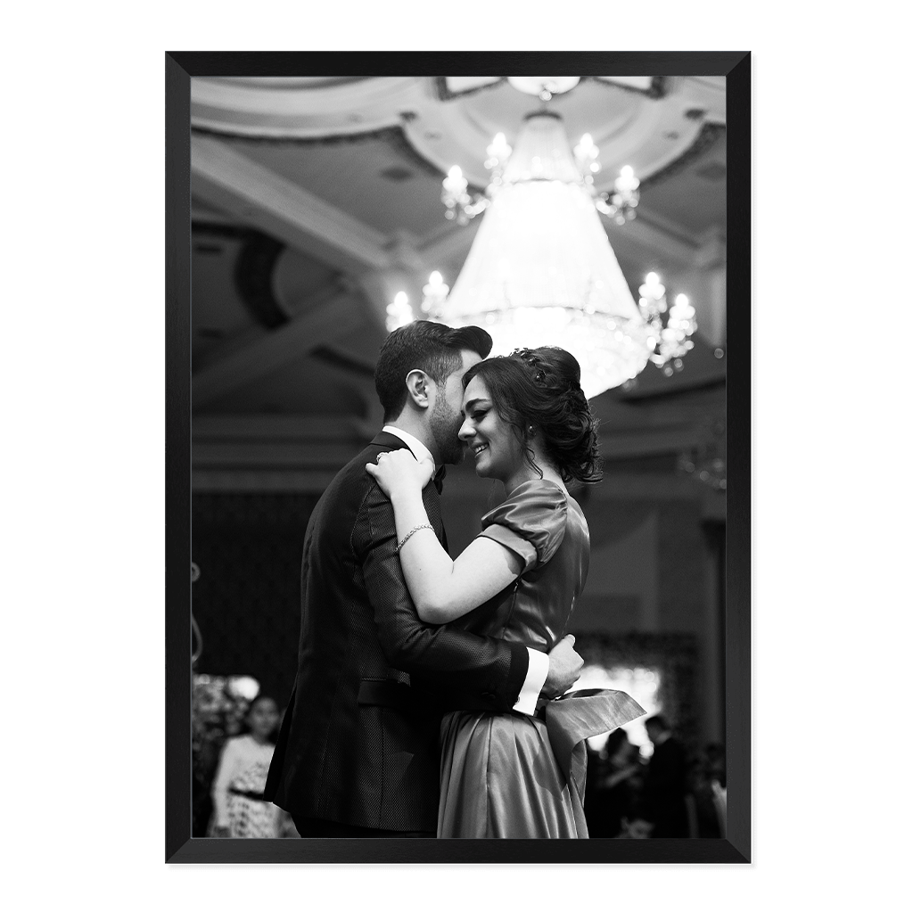 McKenzie & Whittingham Matte Black A2 Picture Frame - Elegant Contrast for Artwork & Photos