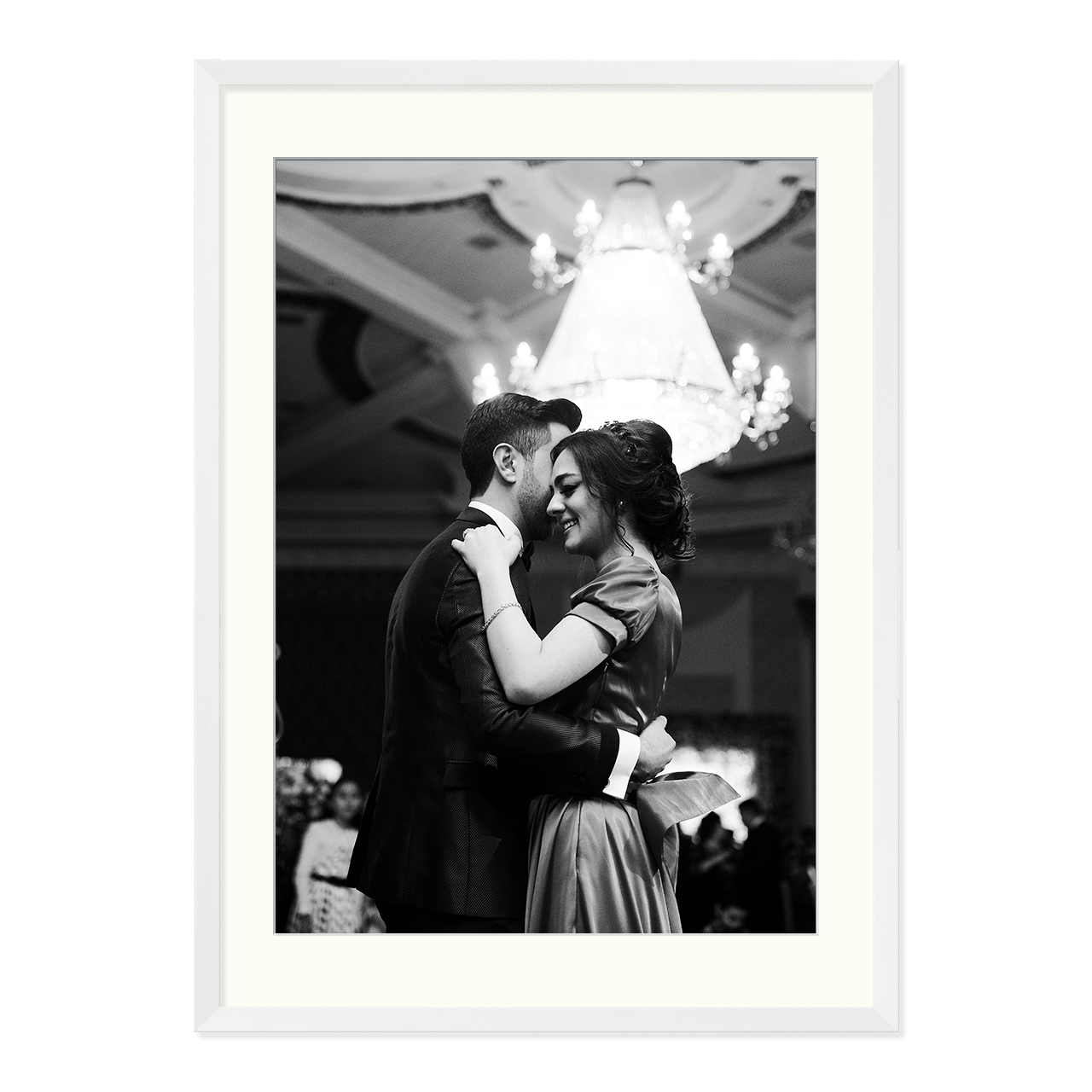 McKenzie & Whittingham Matte White A2 Picture Frame with Matboard - Clean, Minimalist Framing for Art, Prints & Photos