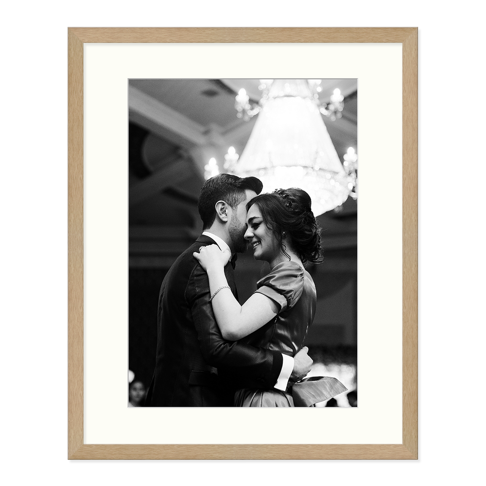 McKenzie & Whittingham  Oak A3 Picture Frame with Matboard – Natural Timber Elegance for Art, Photos & Certificates