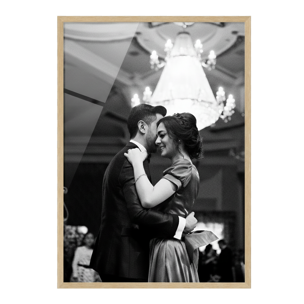 Premium Natural Oak A1 Picture Frame - Stylish Timber Look for Large Art & Posters