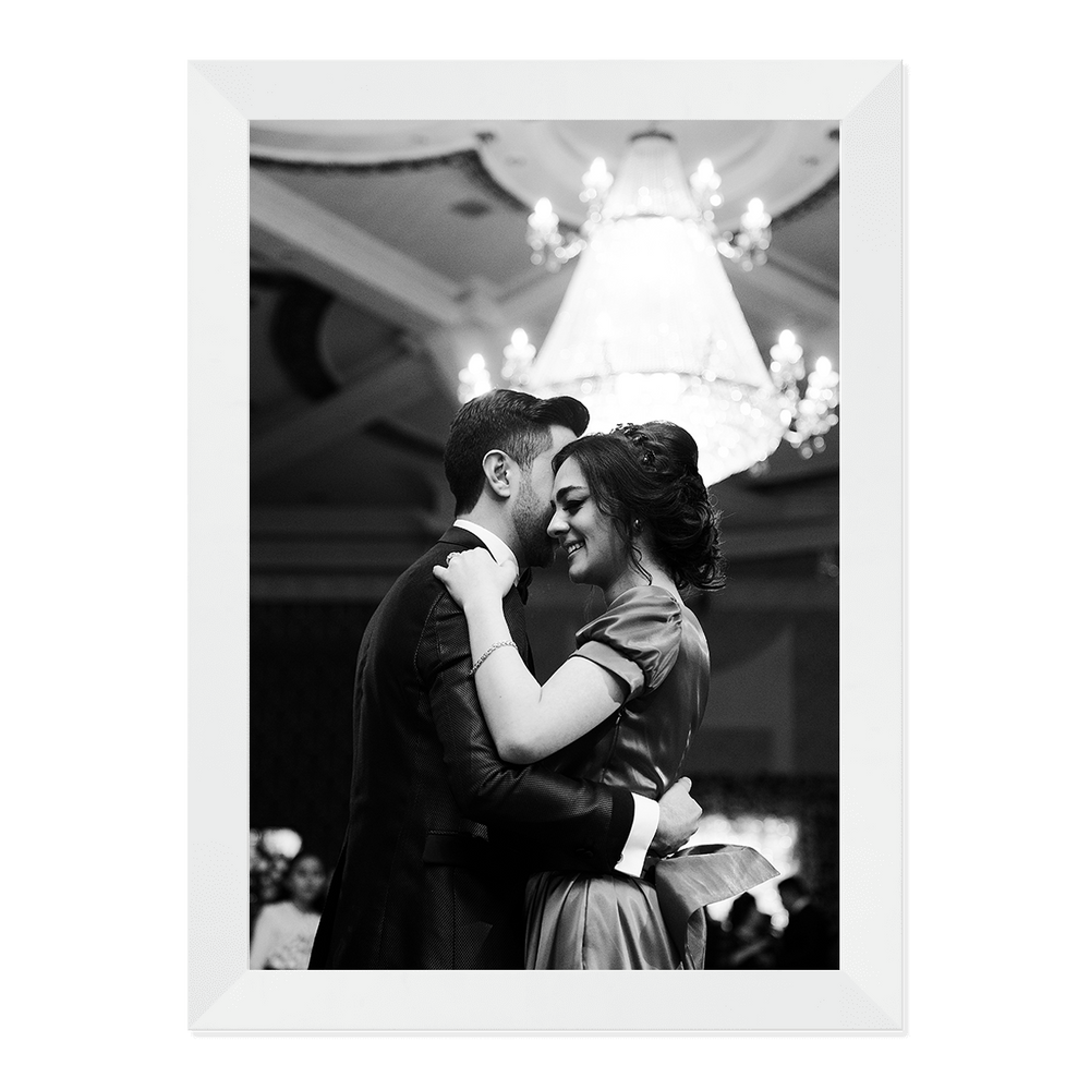 Premium Matte White A3 Picture Frame – Clean, Minimalist Display for Art, Prints & Certificates