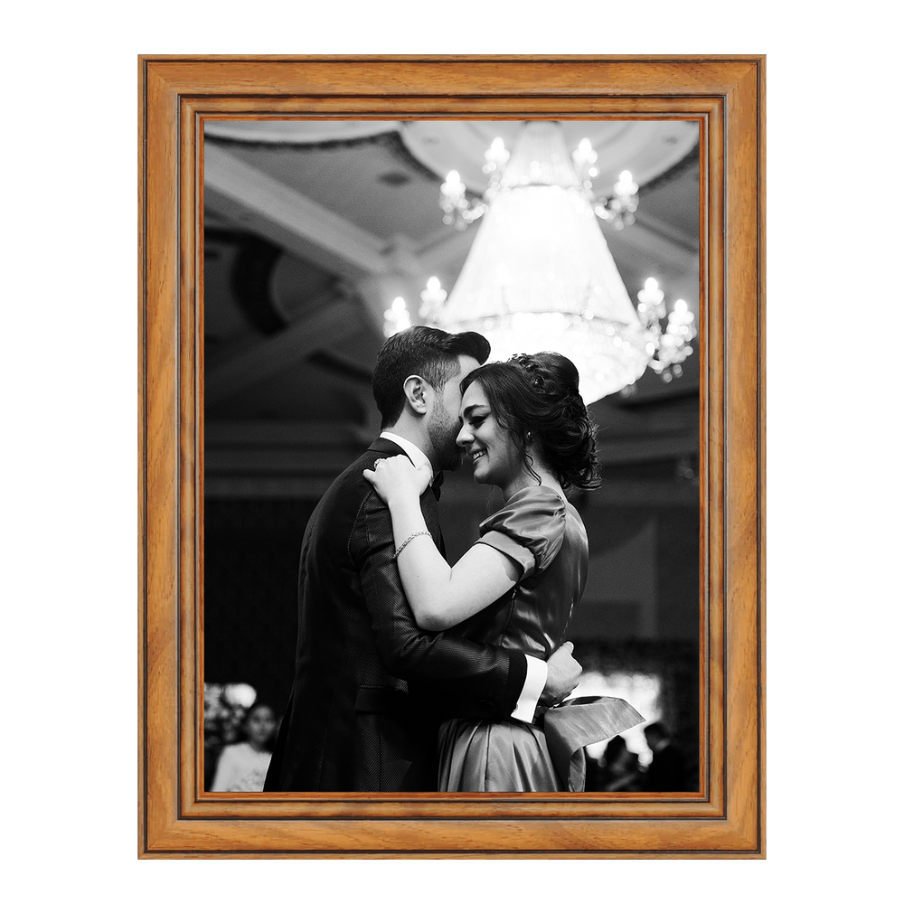 Premium Traditional Walnut A3 Picture Frame – Classic Timber Look for Artwork, Certificates & Photos